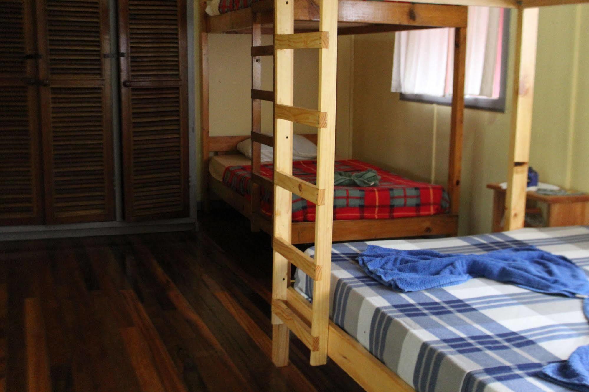 Islas Del Rio Hostel Tirimbina Esterno foto